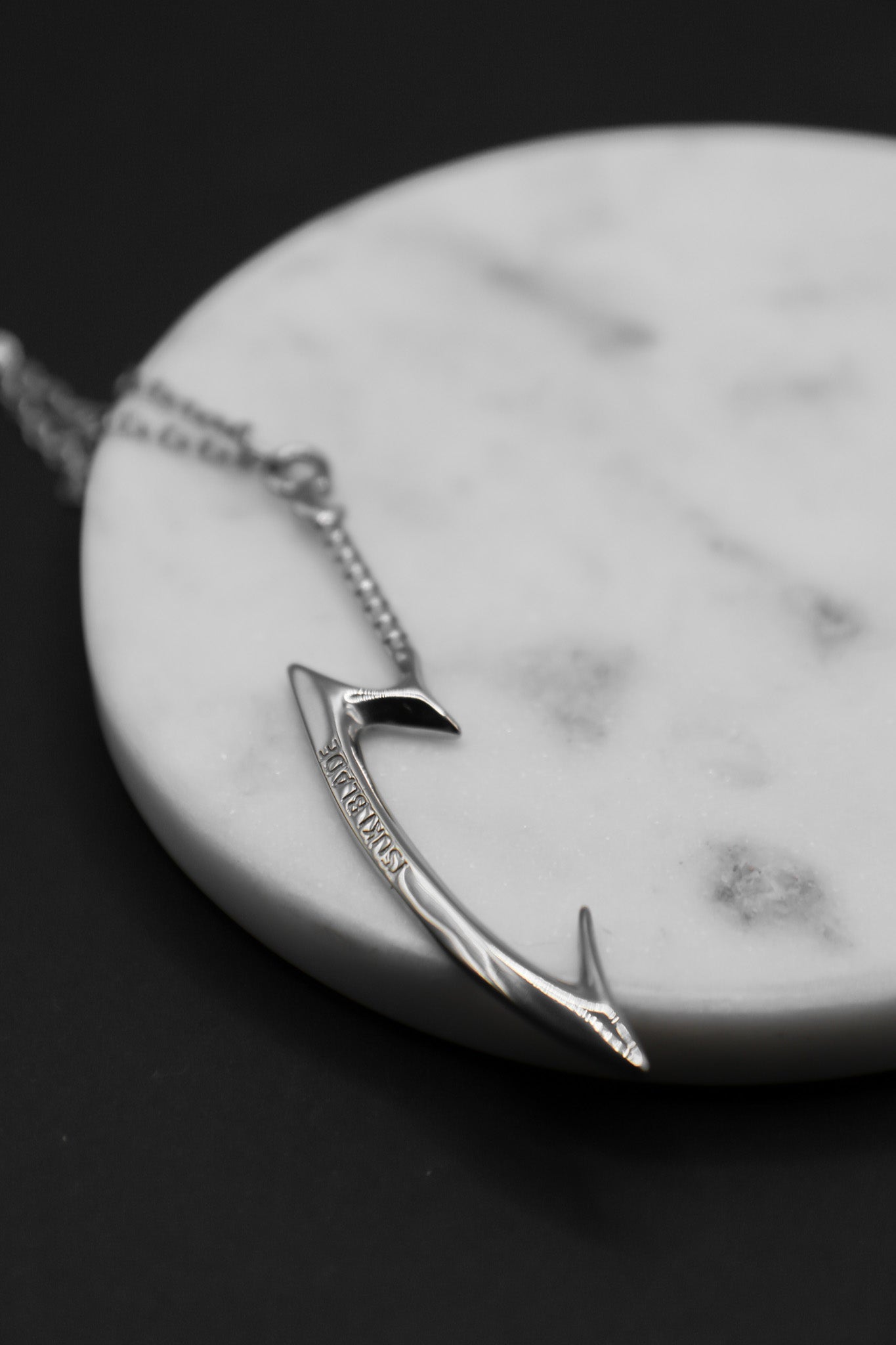 Dusk Blade Necklace - Tsuki Blade