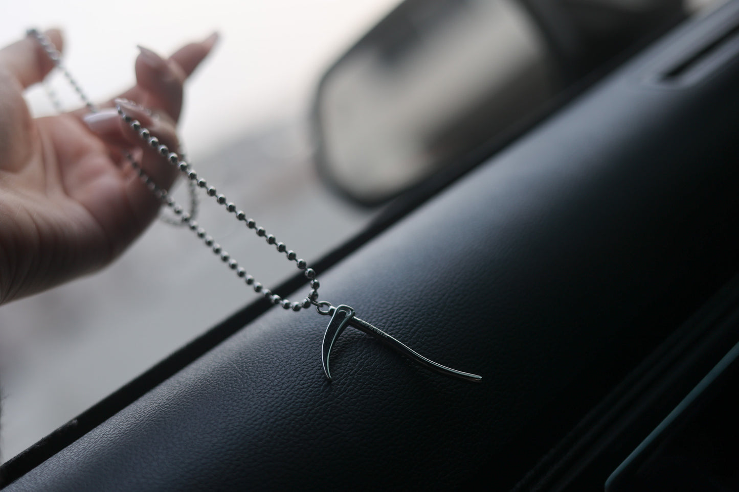 Mirror Hanger - Tsuki Blade