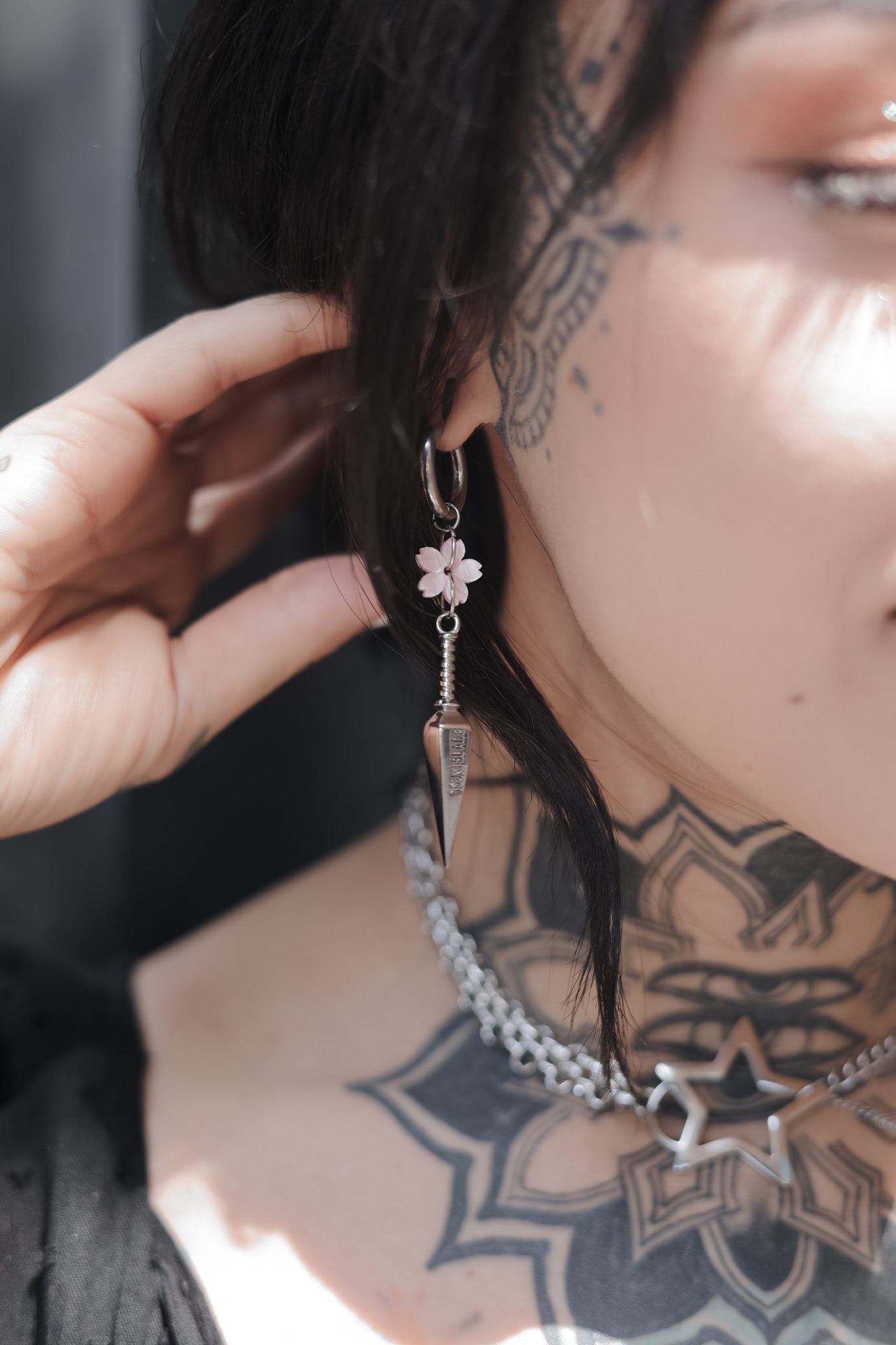 Kunai Sakura Earrings - Tsuki Blade