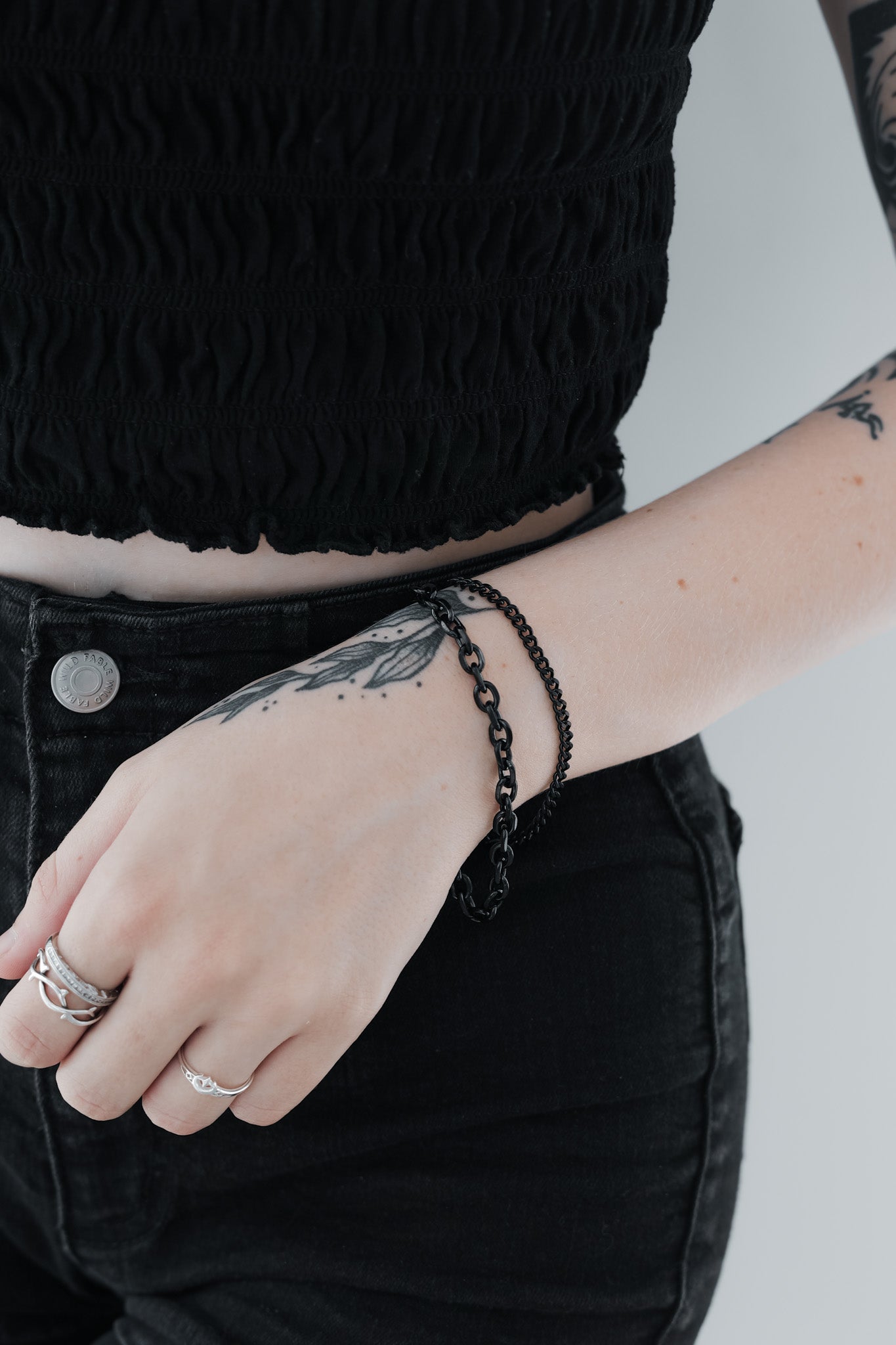 Makima Black Double Chain Bracelet - Tsuki Blade