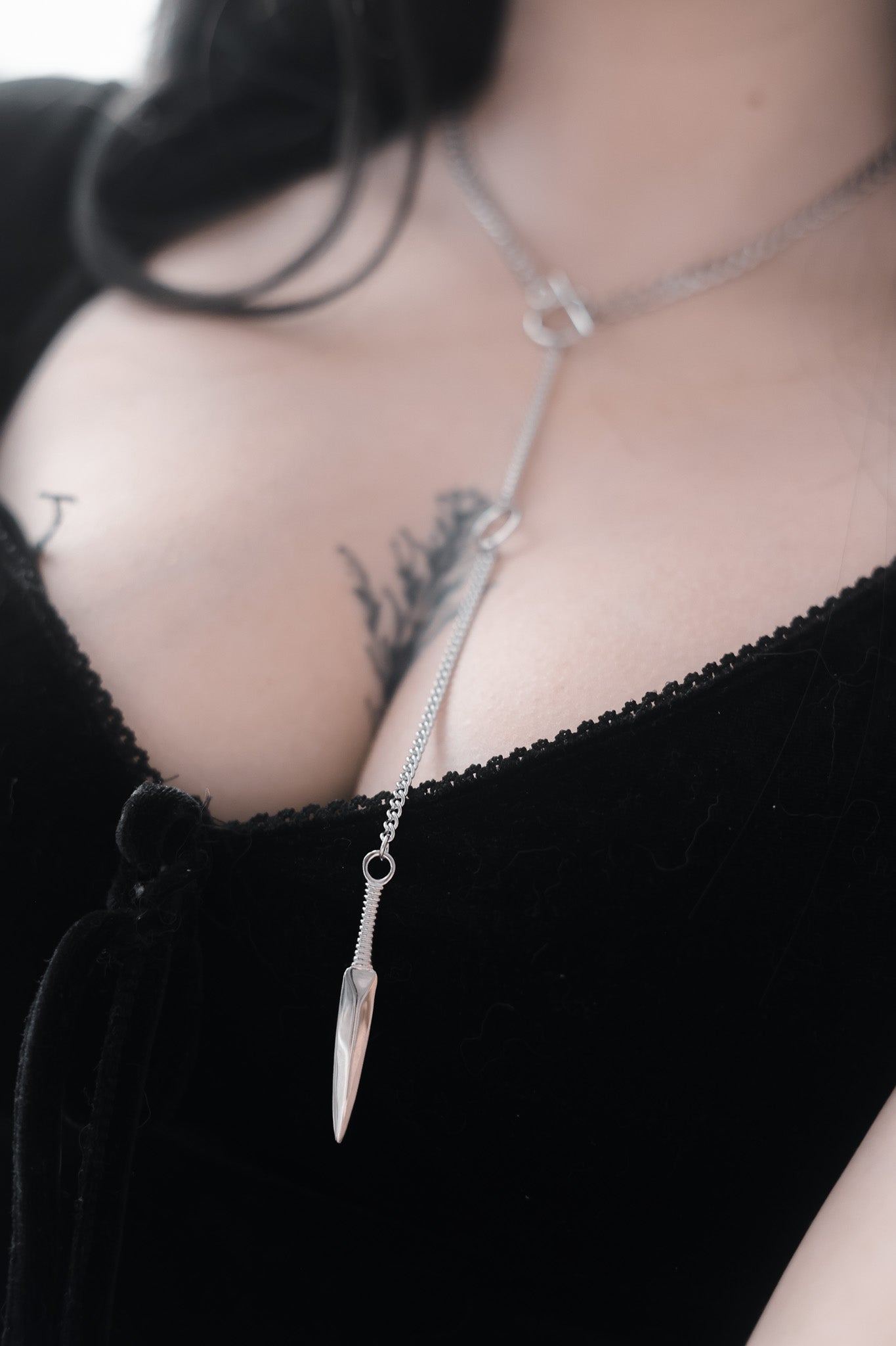 Nageru Drop Chain Choker