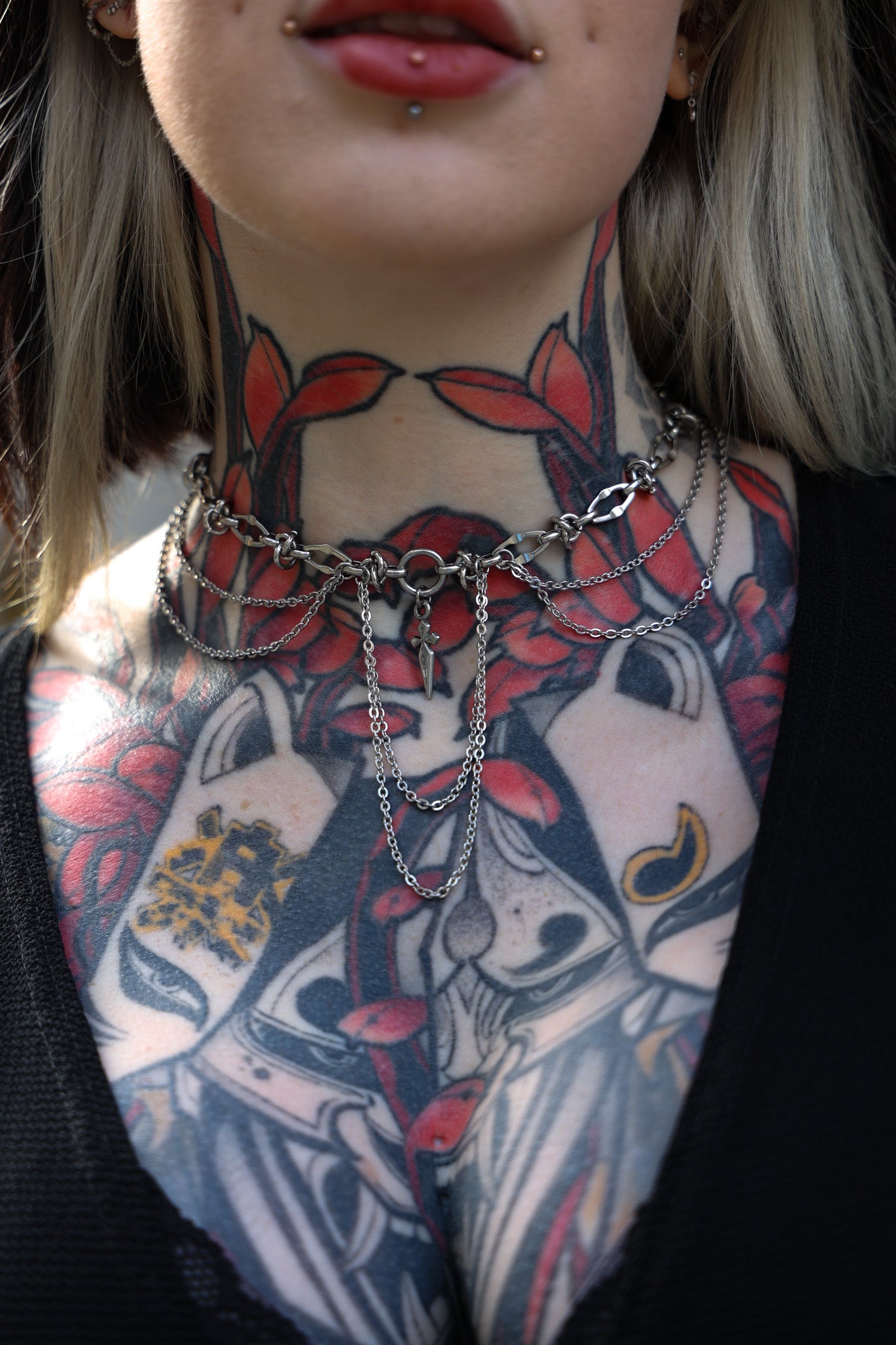 Saunter Choker