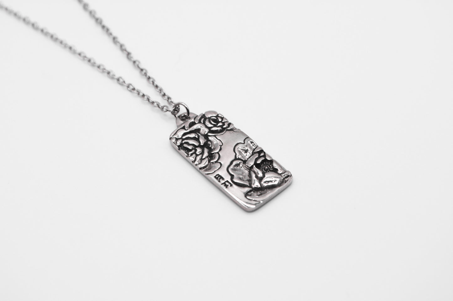 In Bloom Pendant Necklace - Tsuki Blade