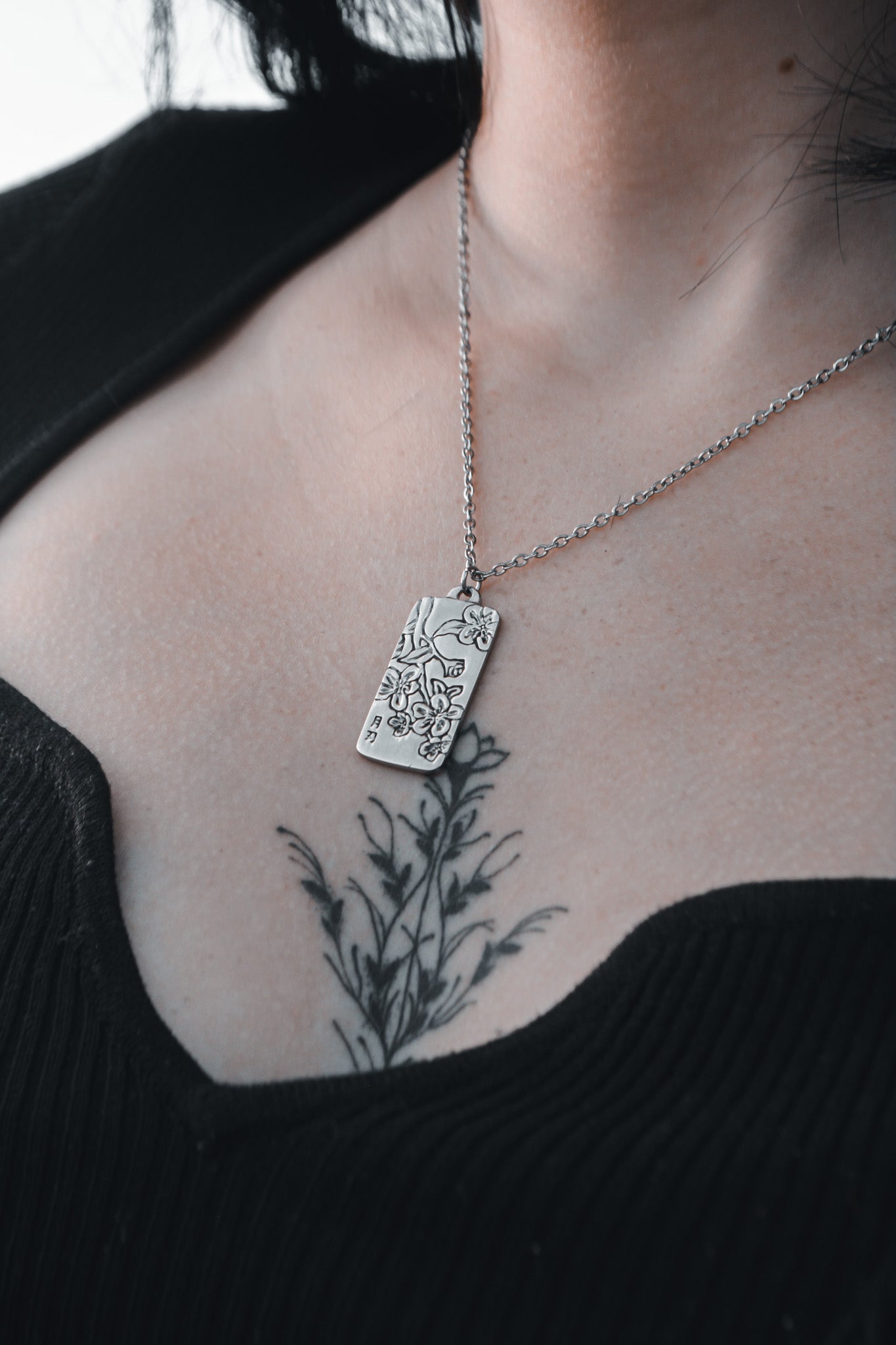 Sakura Pendant Necklace - Tsuki Blade