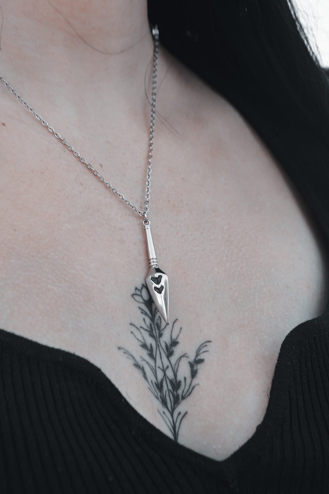 Forest Defender Necklace - Tsuki Blade
