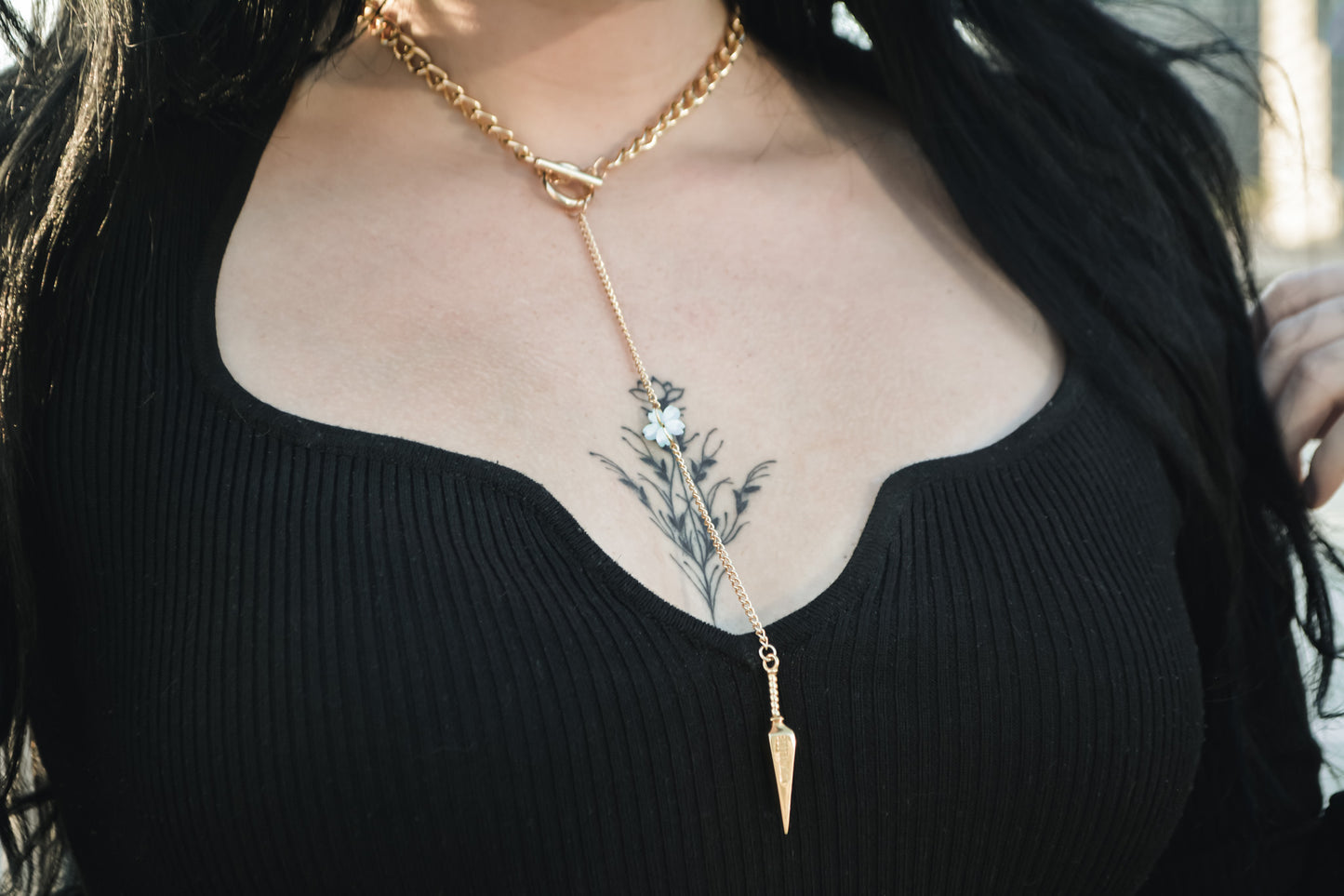 Kunai Sakura Drop Chain Choker