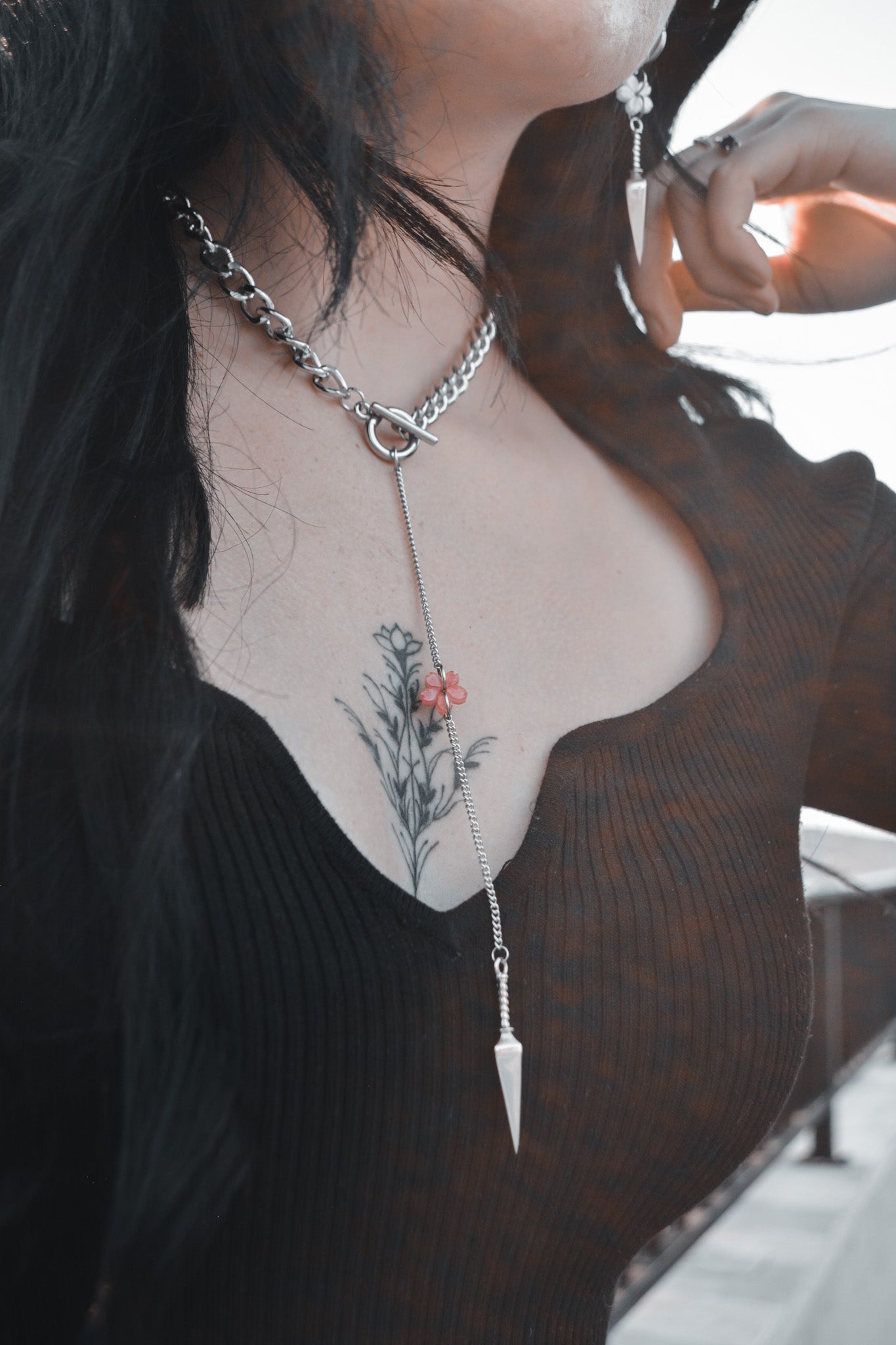 Kunai Sakura Drop Chain Choker - Tsuki Blade