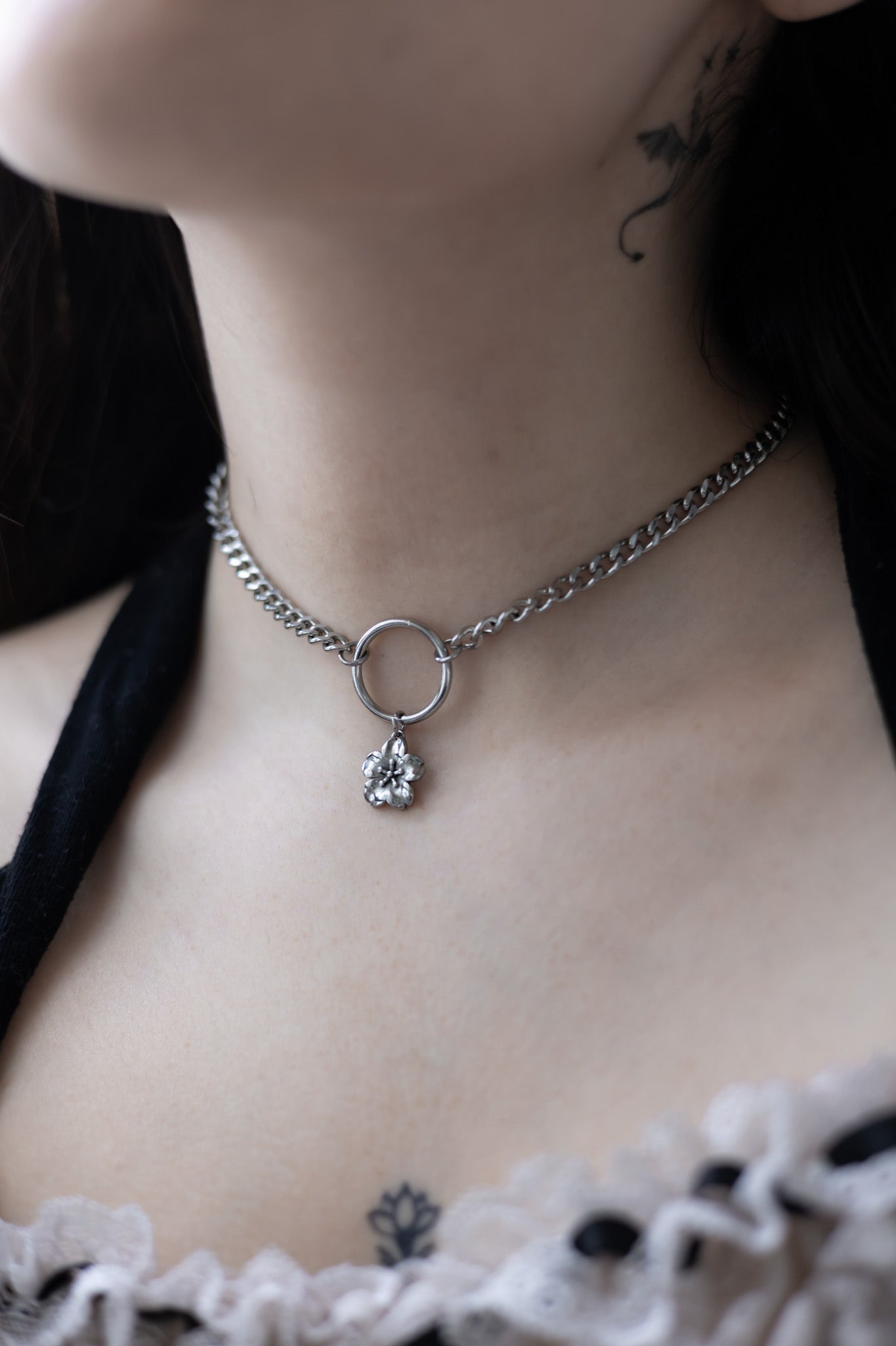 Sakura Choker