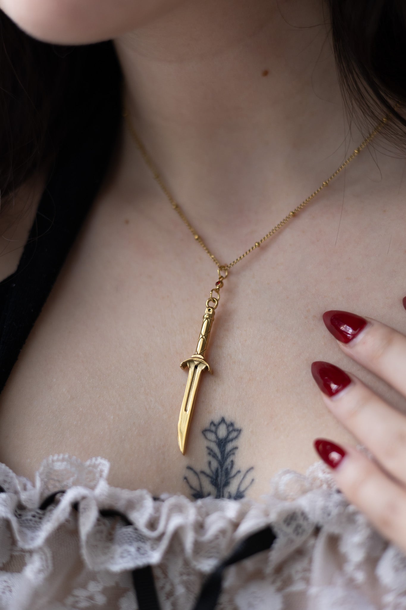 The Pale Elf Necklace
