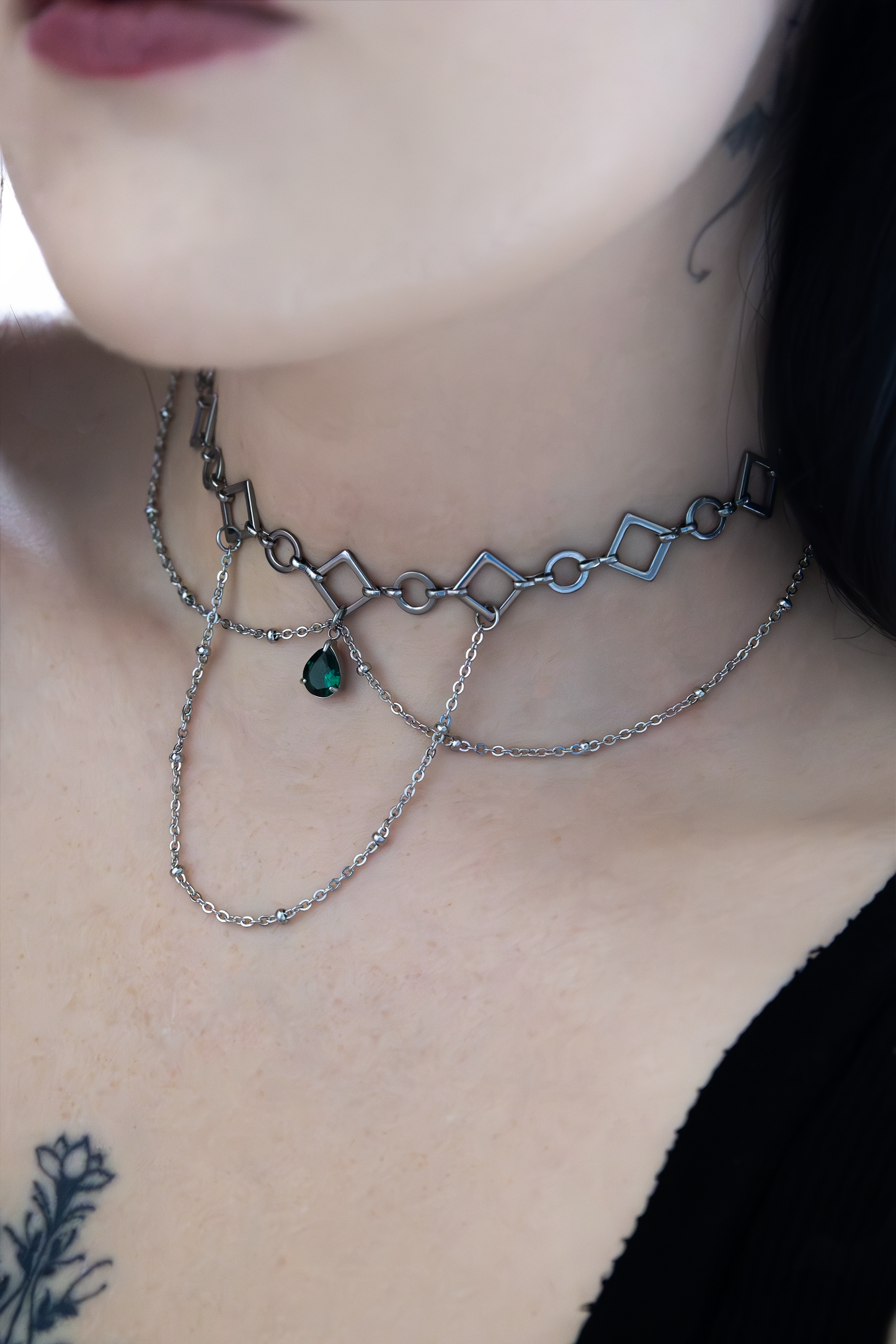 Opulence Choker