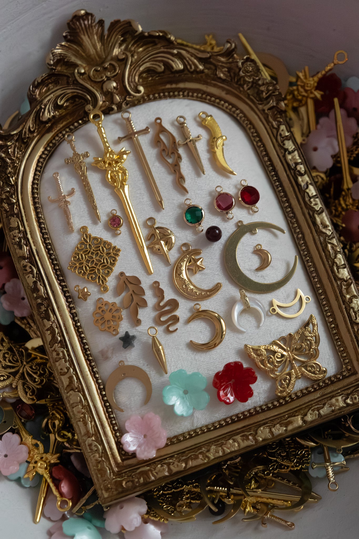 Golden Mystic Mystery Bundle