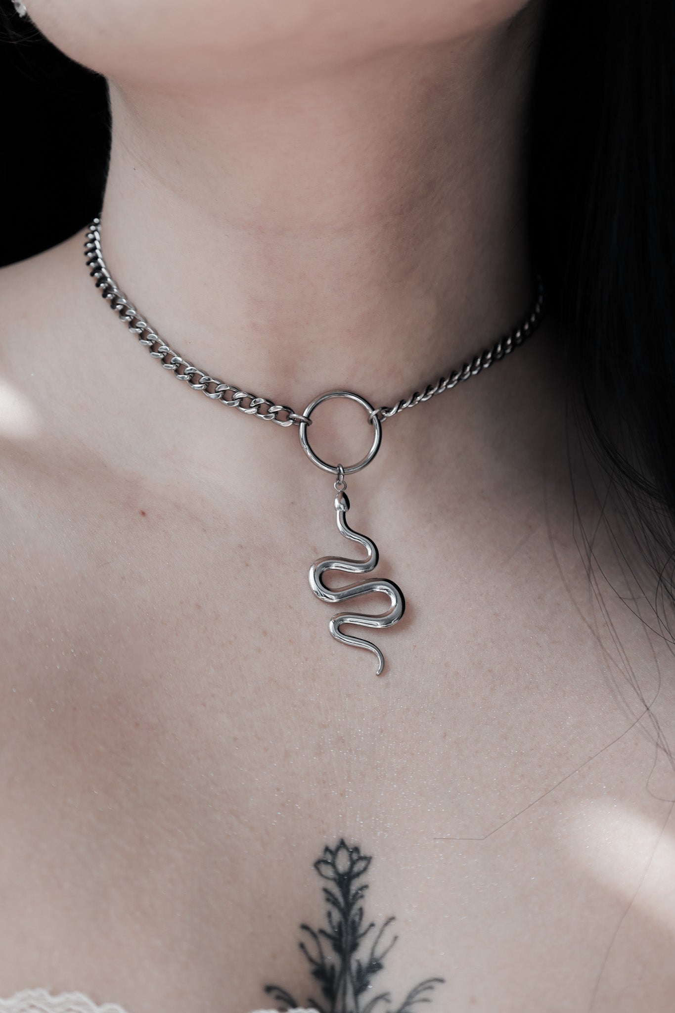 Serpent Choker