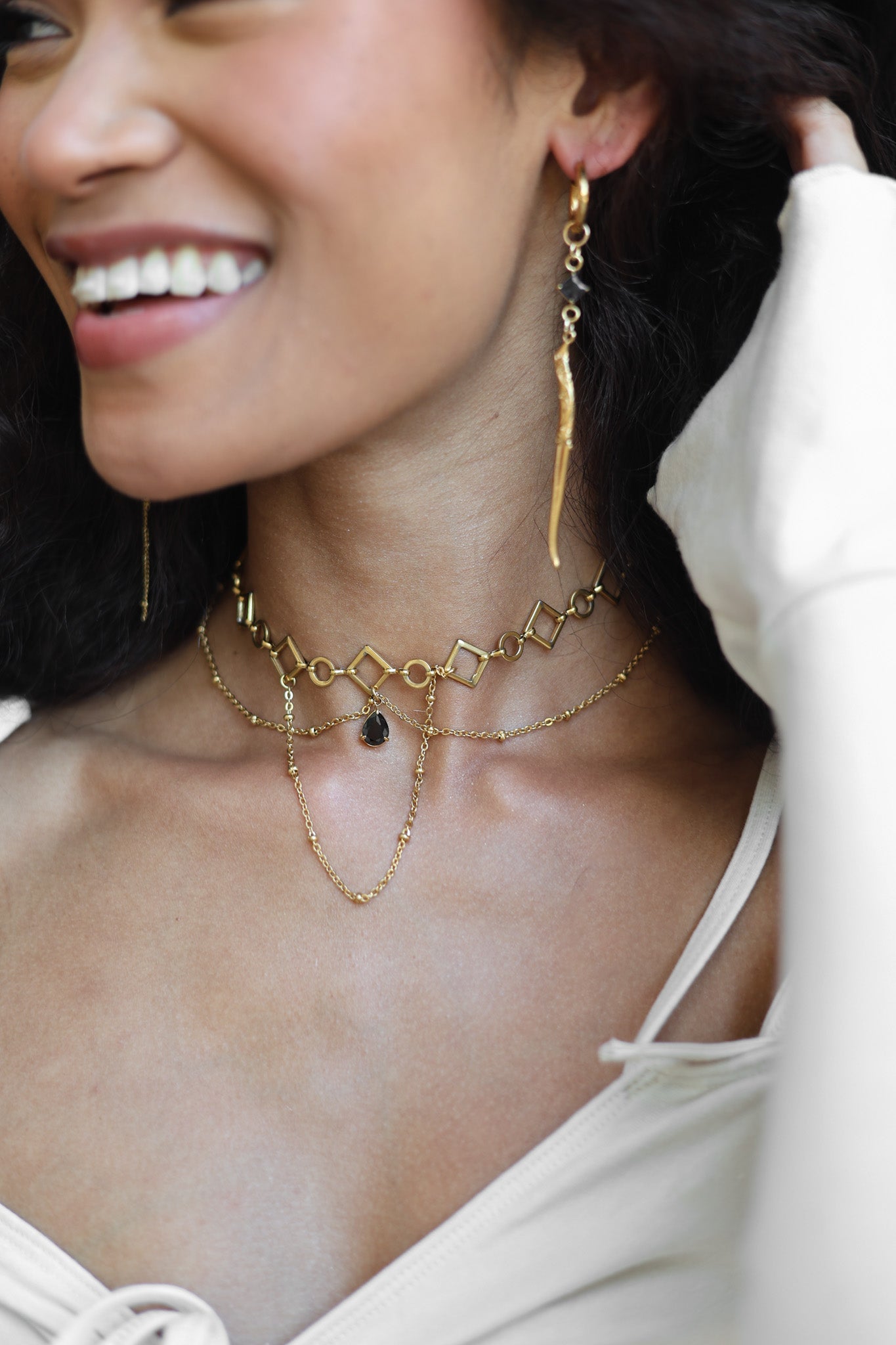 Opulence Choker