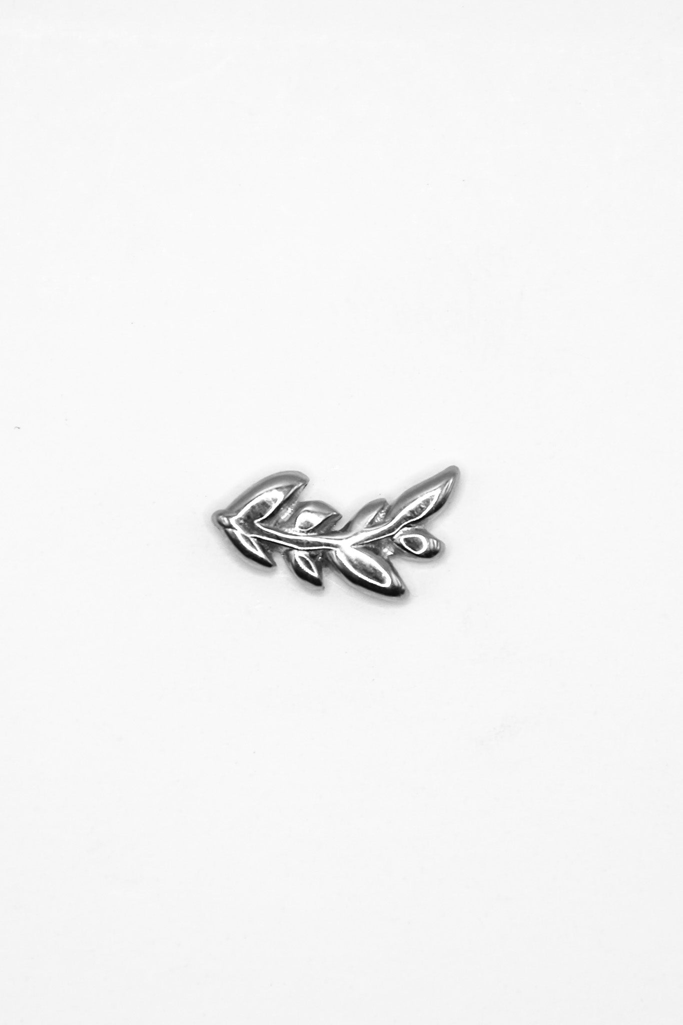 Flourish Flatback Piercing Stud