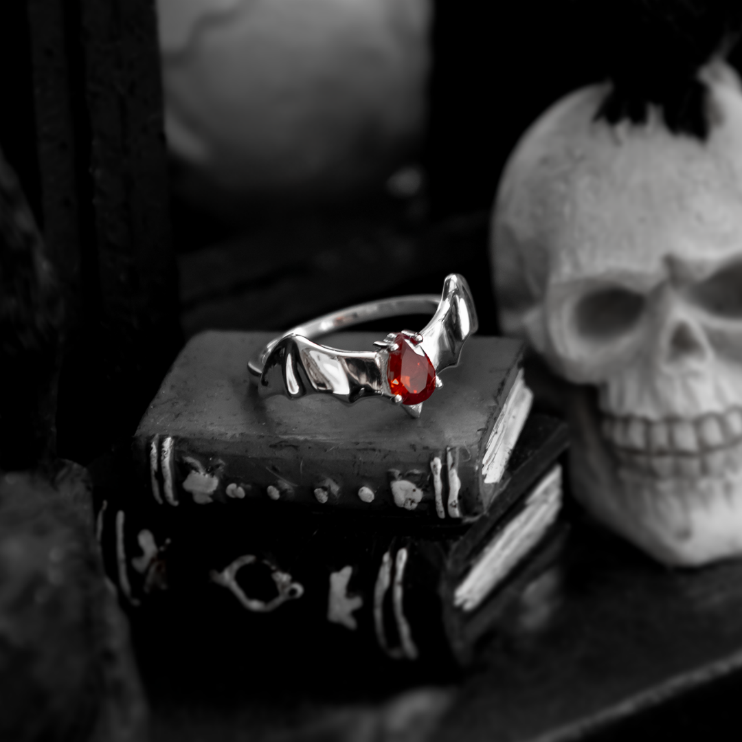 Nightfang Ring