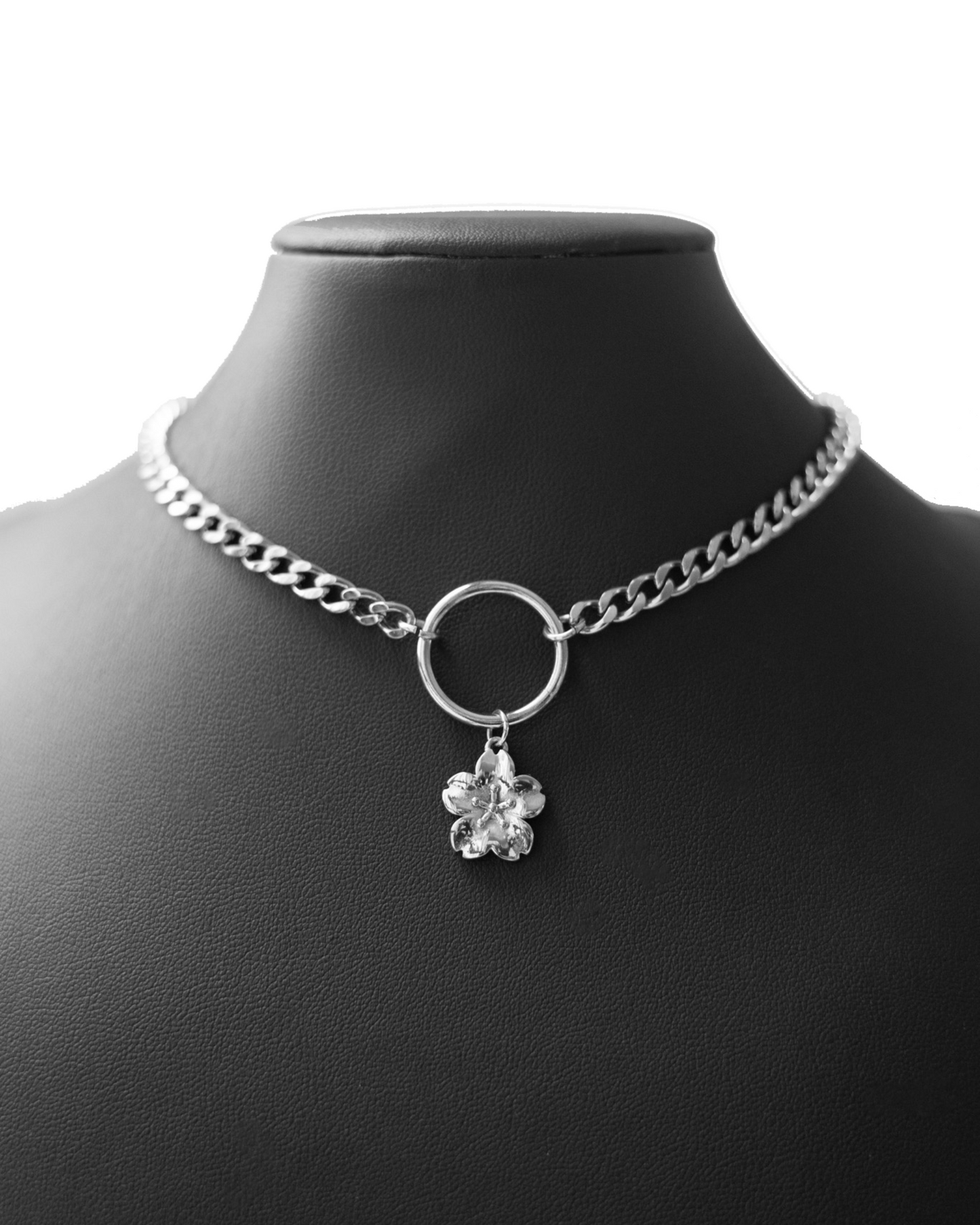 Sakura Choker