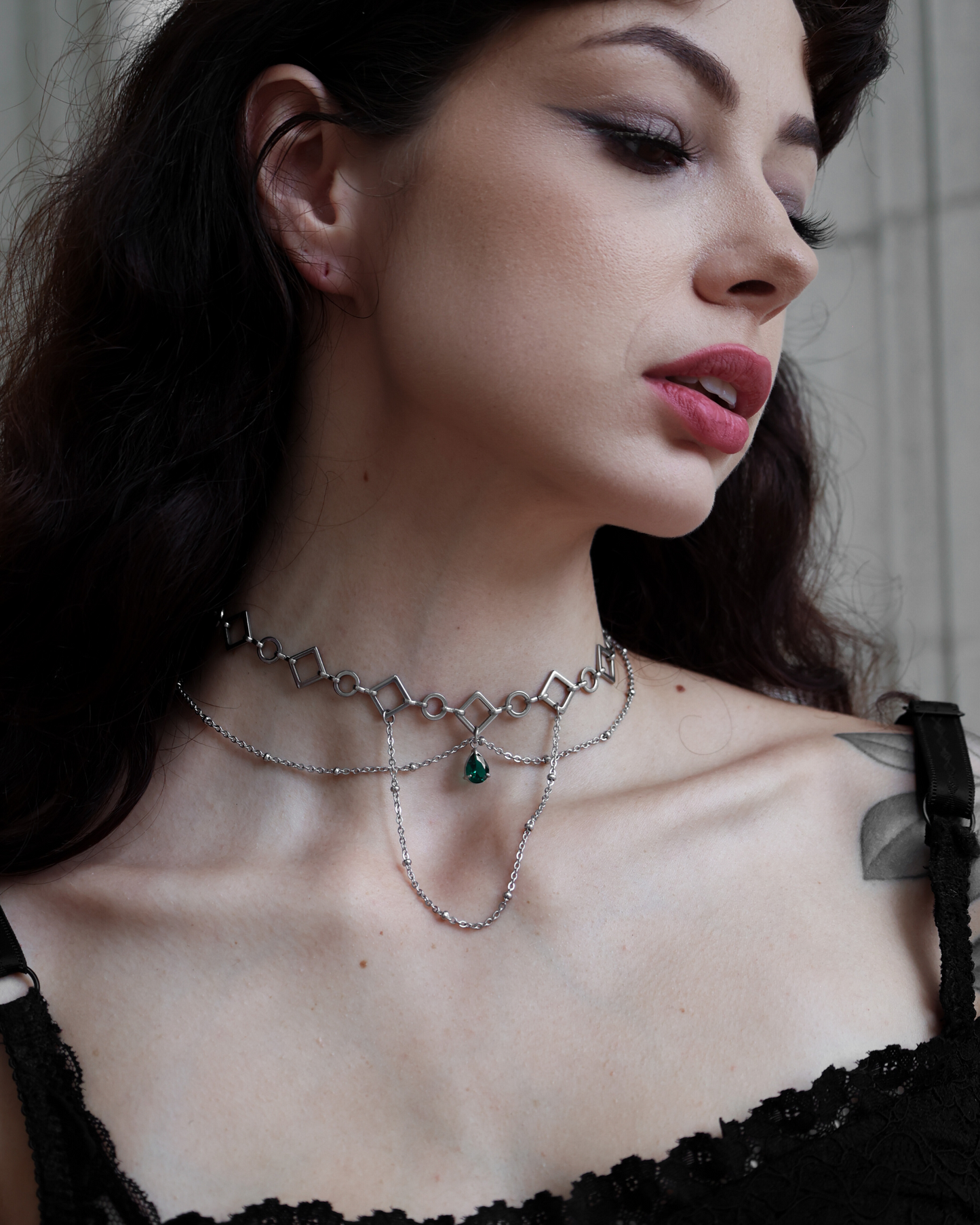 Opulence Choker