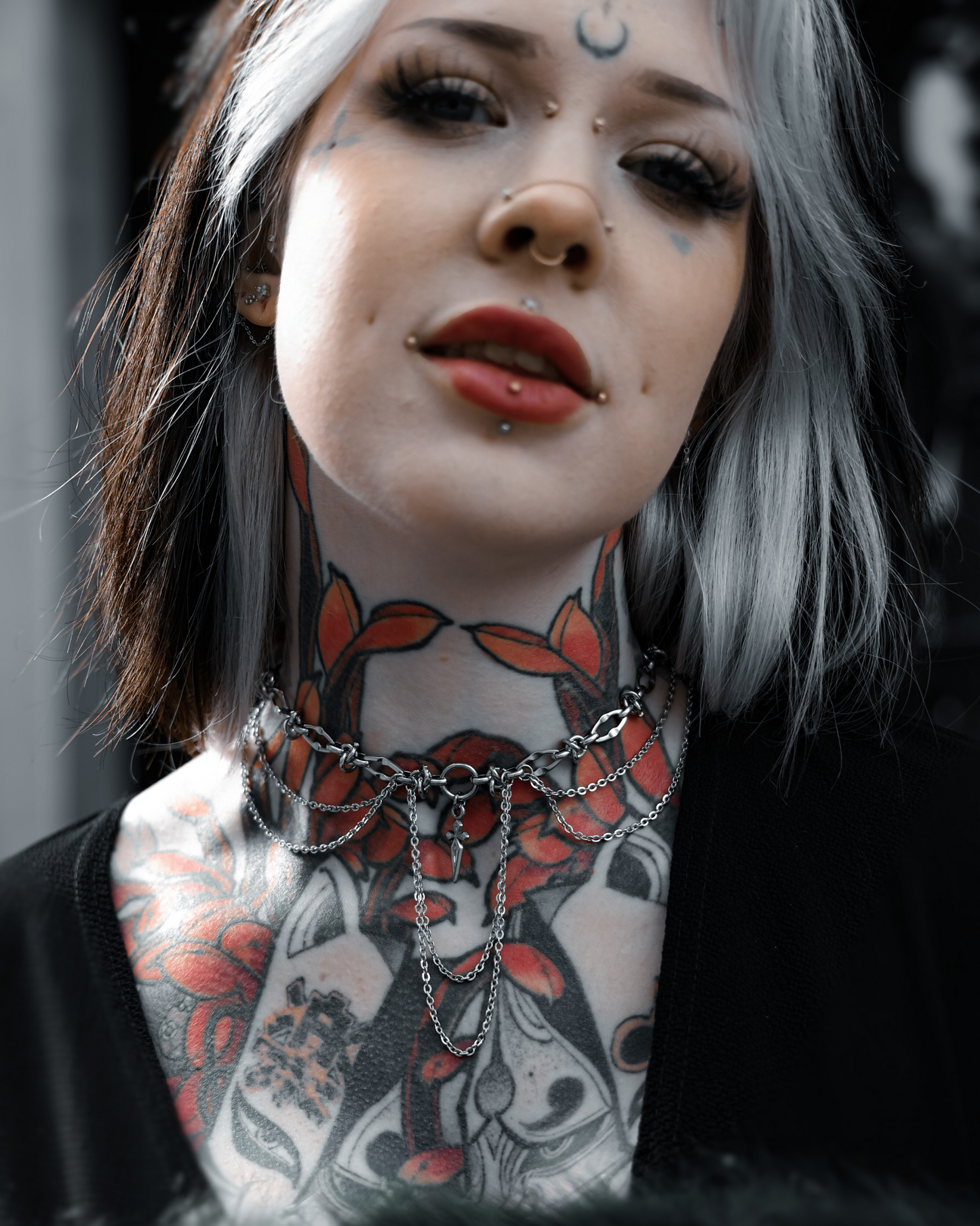 Saunter Choker