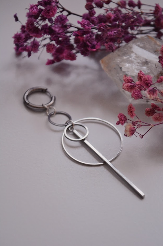 Immolate Variant Earring - Tsuki Blade