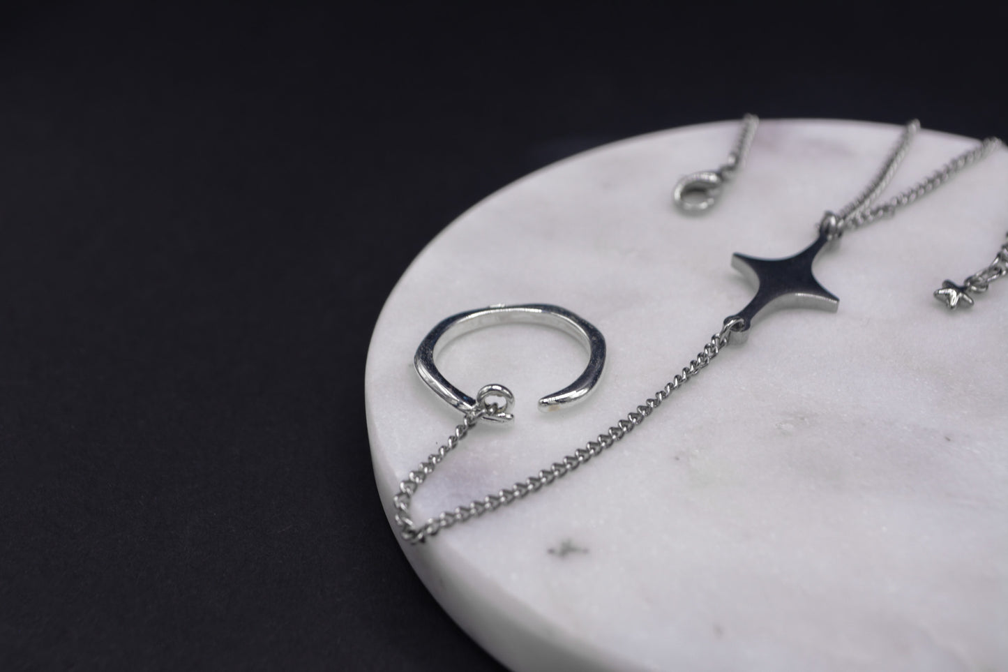 Astral Hand Chain - Tsuki Blade