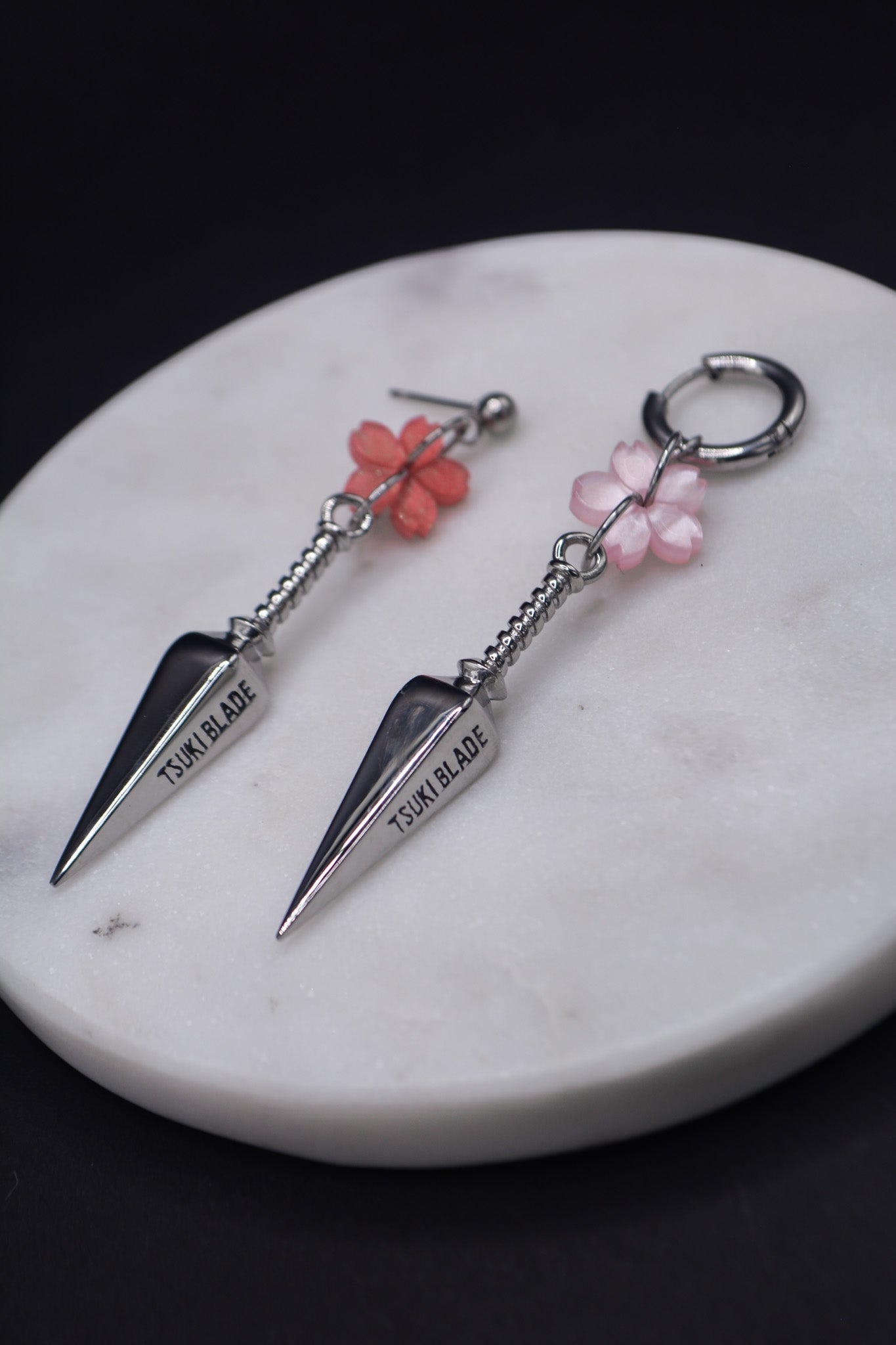 Kunai Sakura Earrings - Tsuki Blade