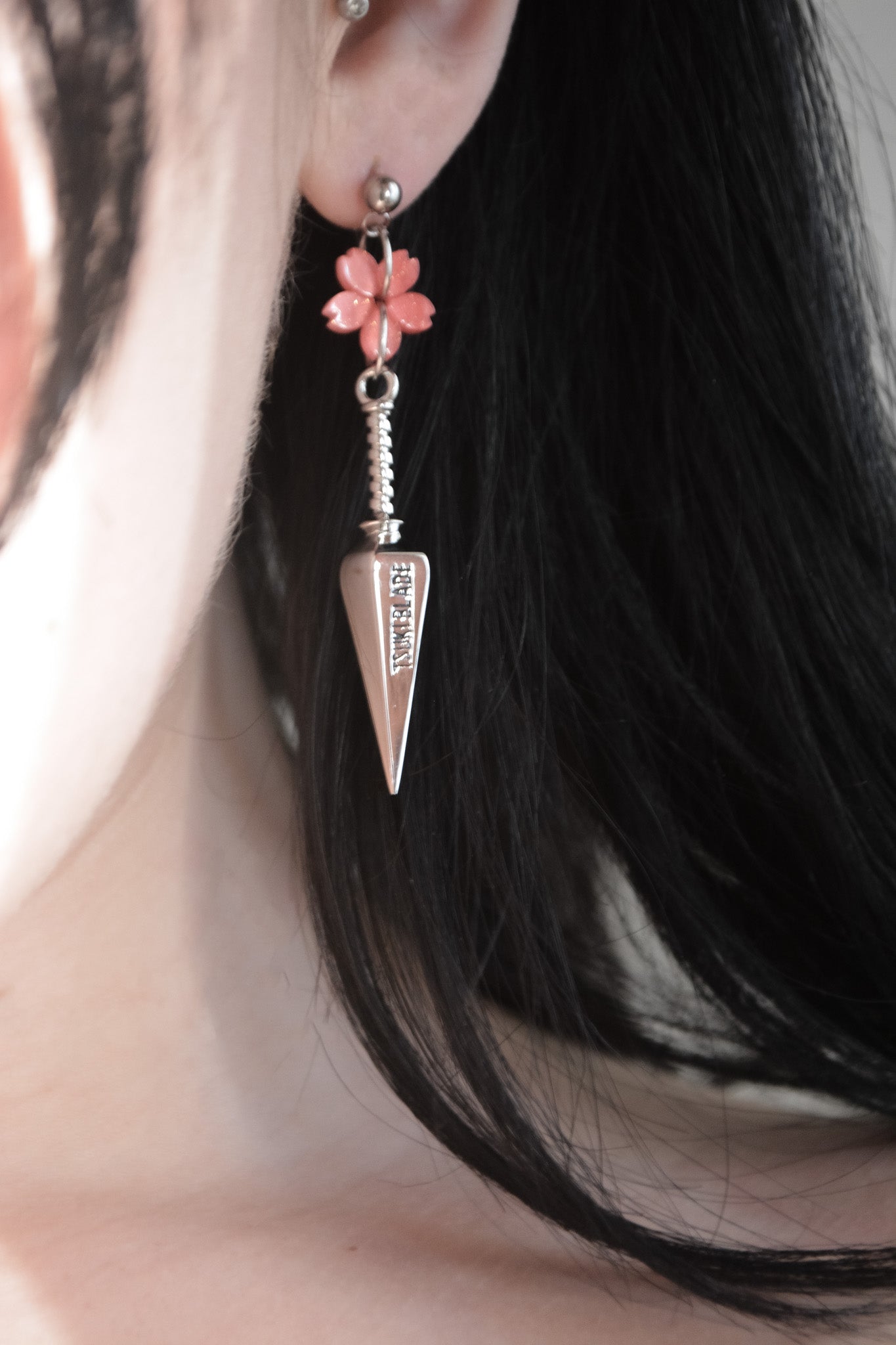 Kunai Sakura Earrings - Tsuki Blade