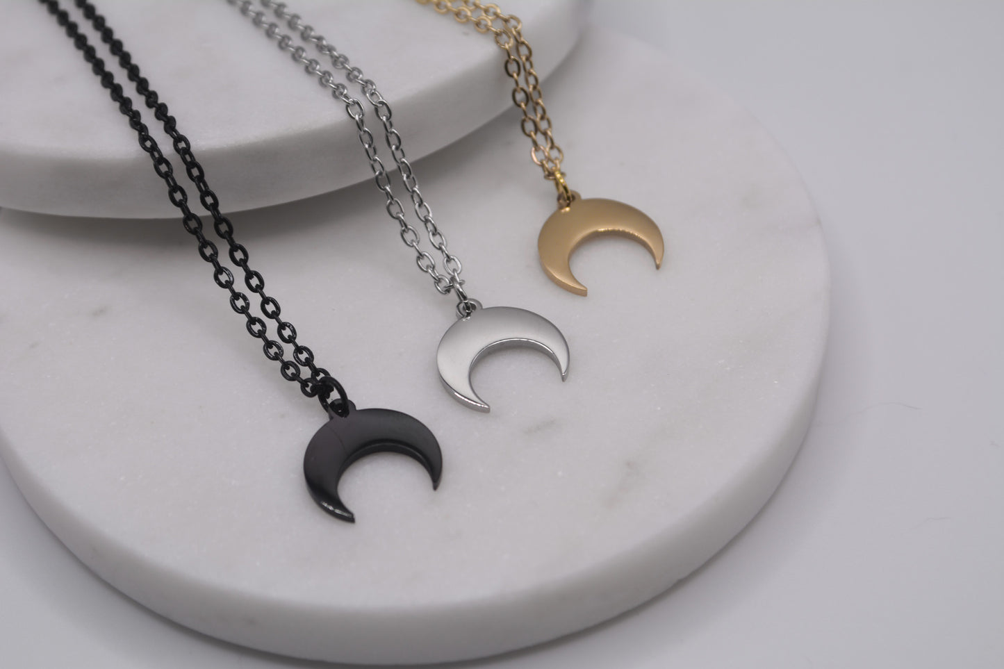 Gleaming Crescent Necklace - Tsuki Blade