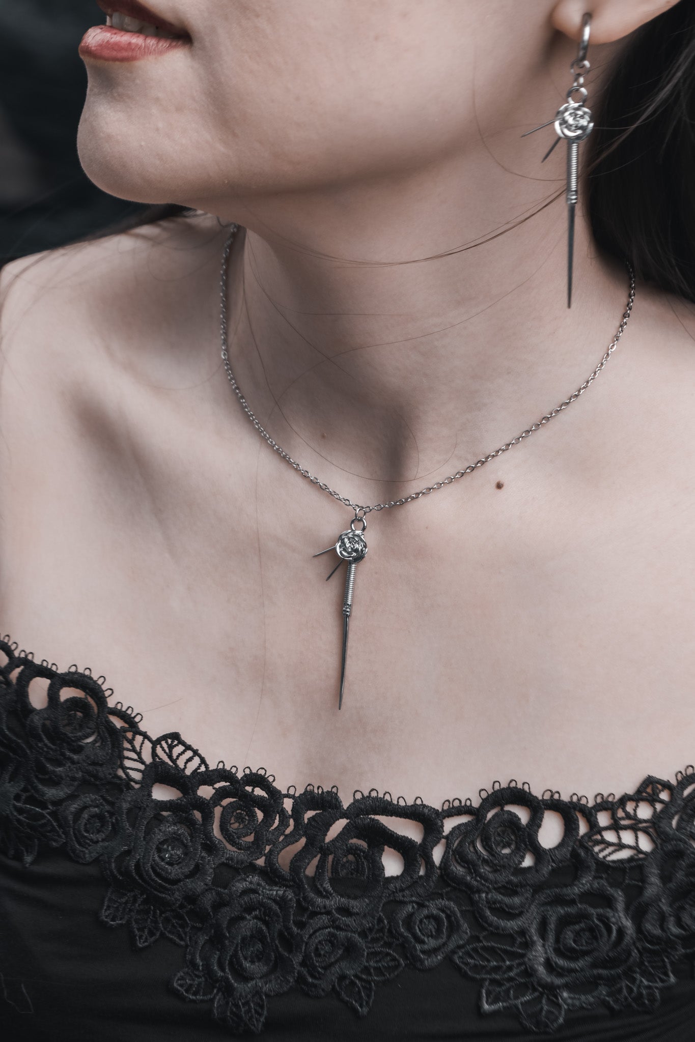 Yor Necklace - Tsuki Blade