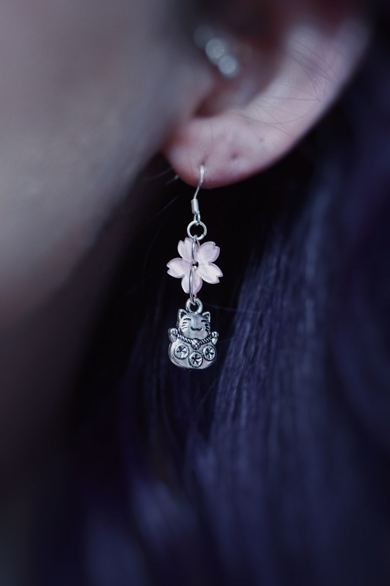 Lucky Sakura Variant Earrings - Tsuki Blade