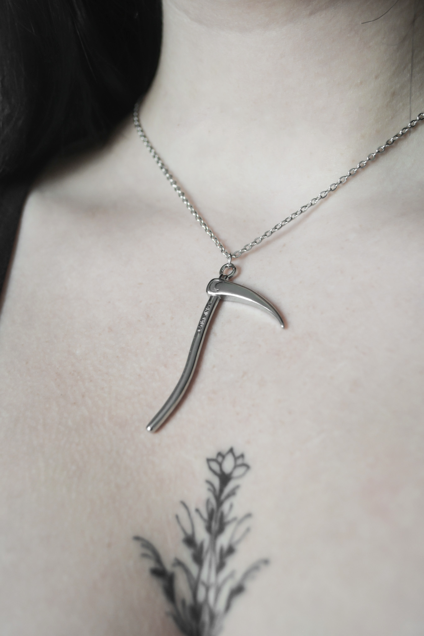Moon Scythe Necklace - Tsuki Blade