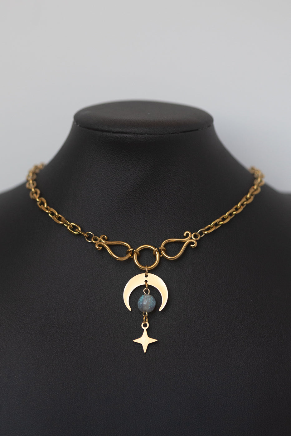 Cosmic Bind Choker