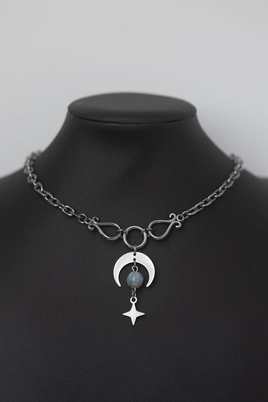 Cosmic Bind Choker