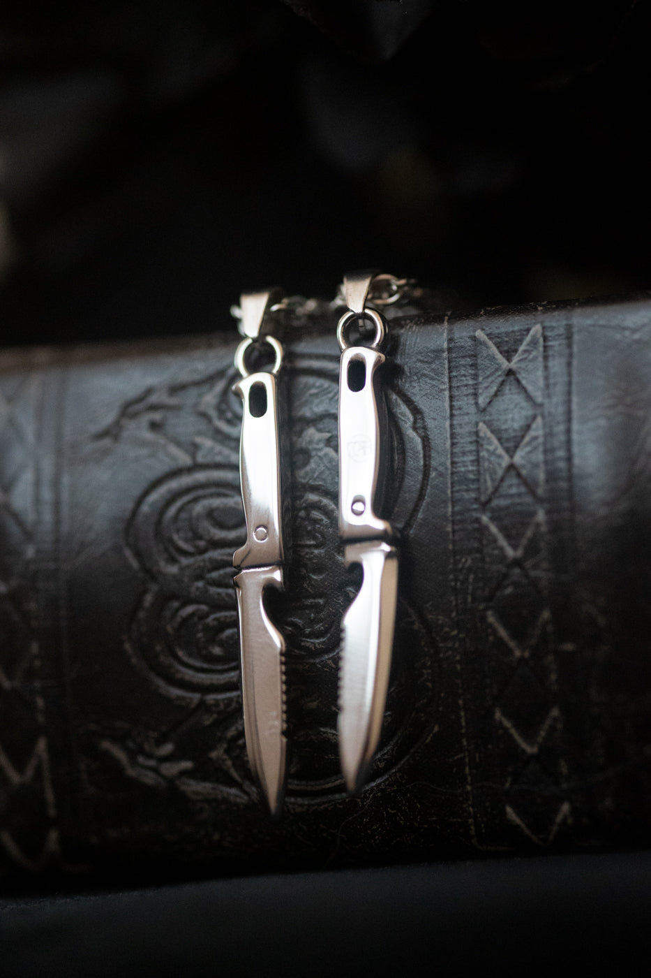 Heartbreaker Necklace Set – Tsuki Blade