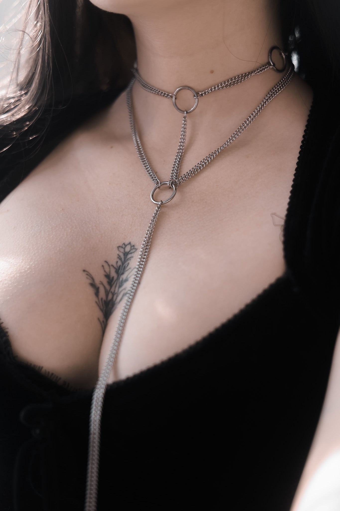 Cascade Of Chains Drop Choker Necklace