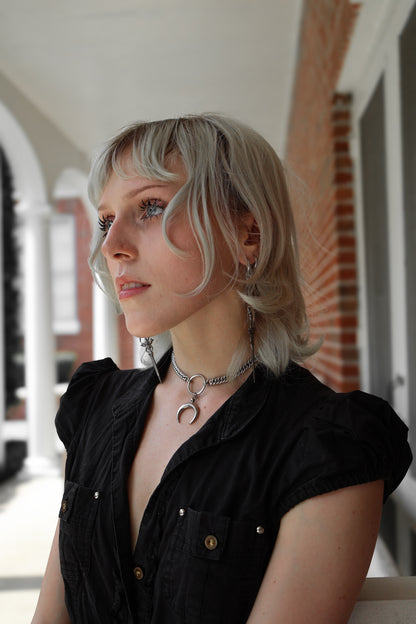 Crescent Binding Choker