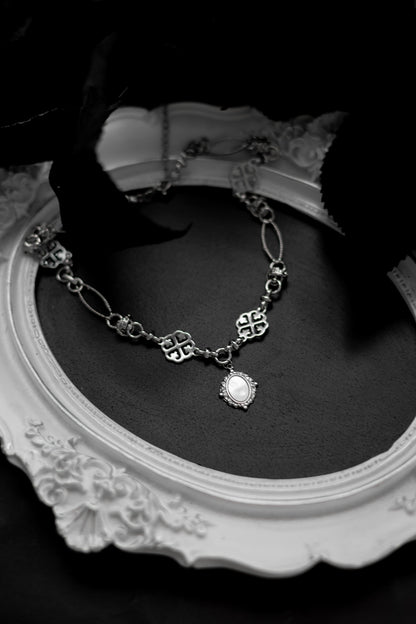 Countess Necklace