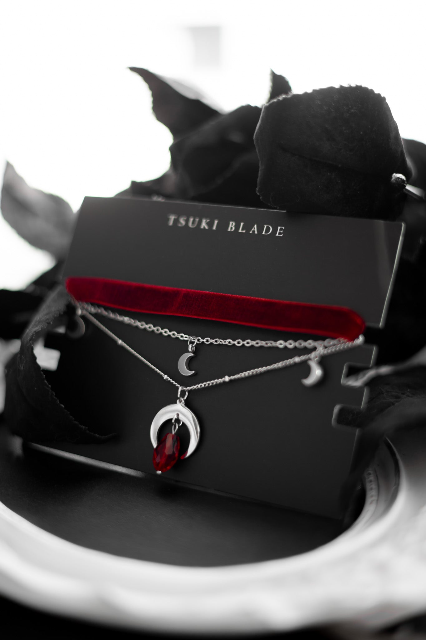 Blood Moon Necklace Set