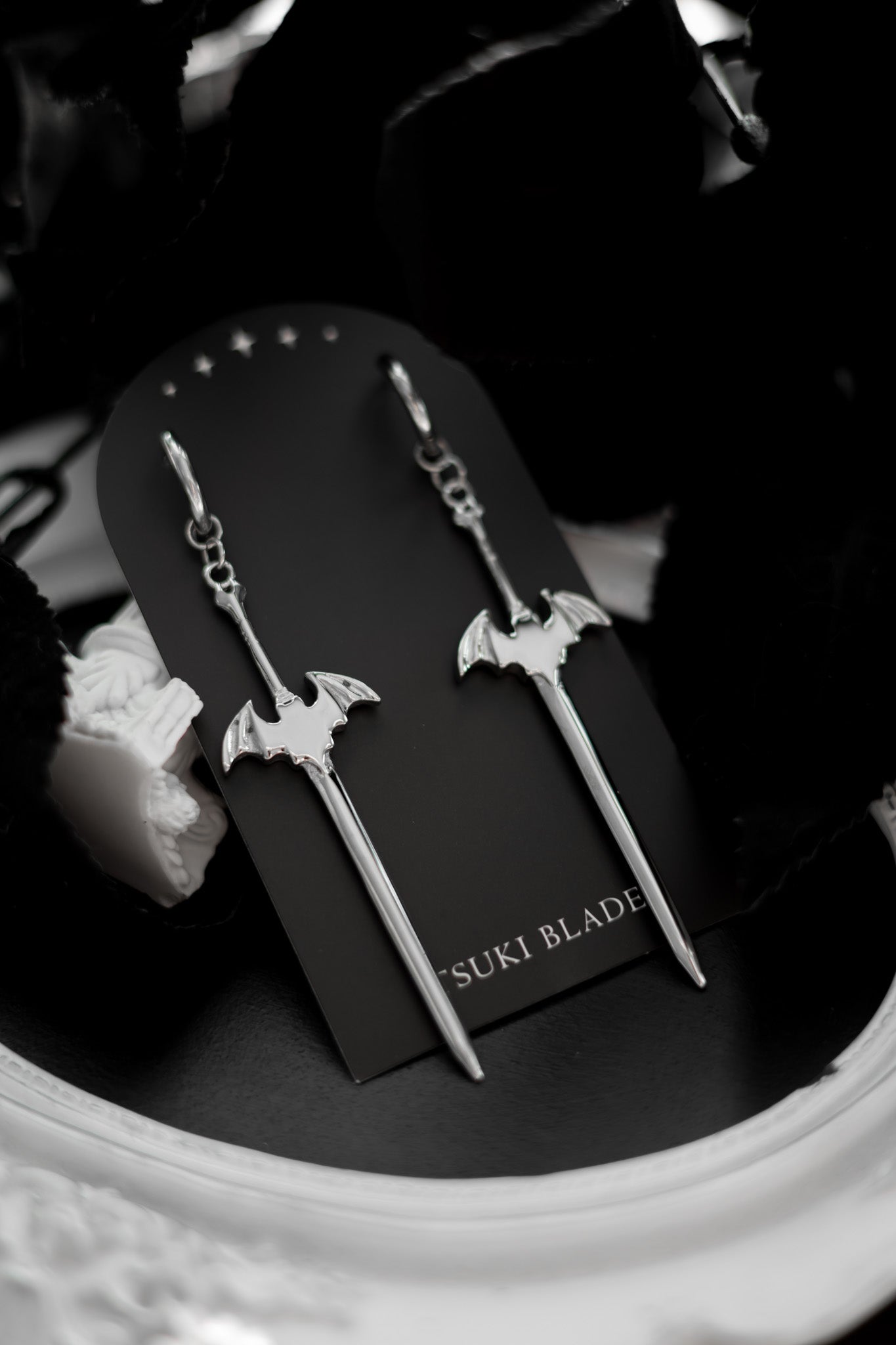 Nightfang Earrings