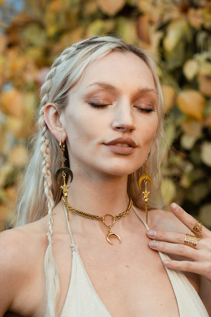 Crescent Binding Choker