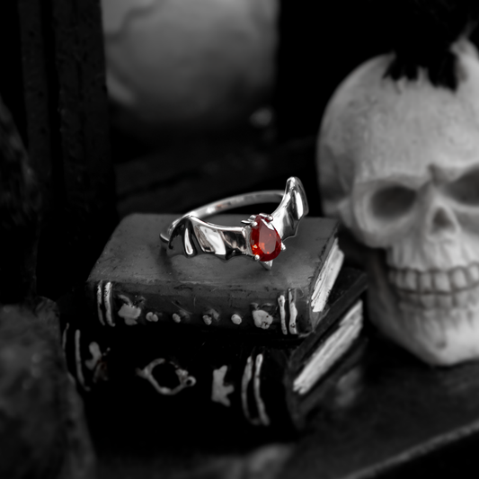Nightfang Ring
