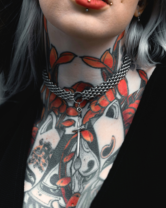 Valiant Warrior Choker